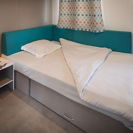 Camping Marvilla Parks Friese Meren - Roan Wijckel ภายนอก รูปภาพ
